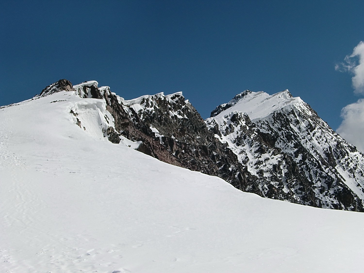 The ridge to the summit of Cerro Vallecitos